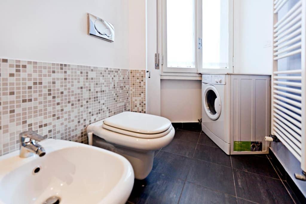 Milan Downtown - The Flat Διαμέρισμα Εξωτερικό φωτογραφία